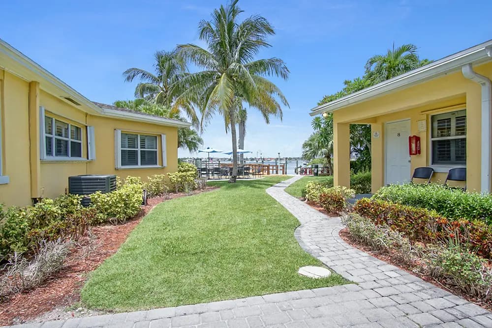 Ambrosia Treatment Center on Singer Island, photo 8