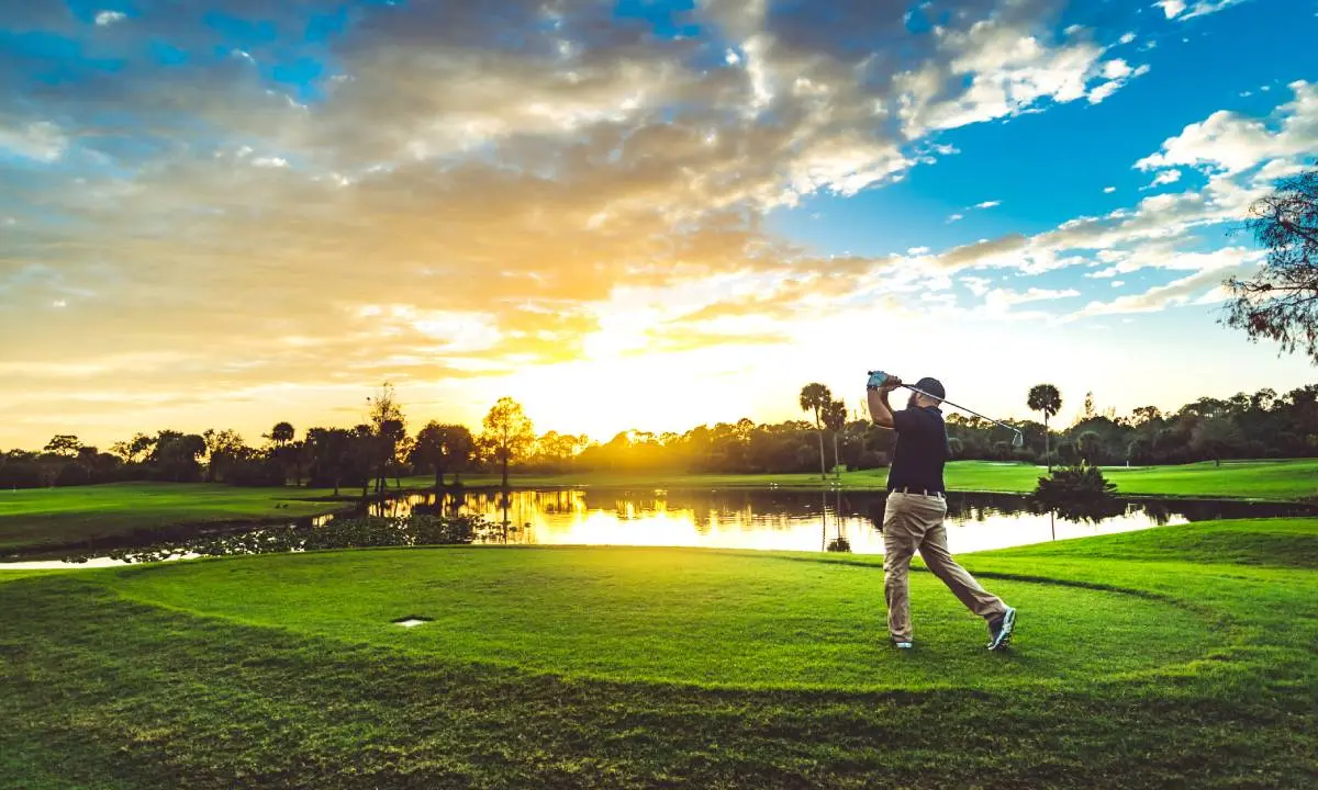 Golf outing at sunset with the Ambrosia Premier Program